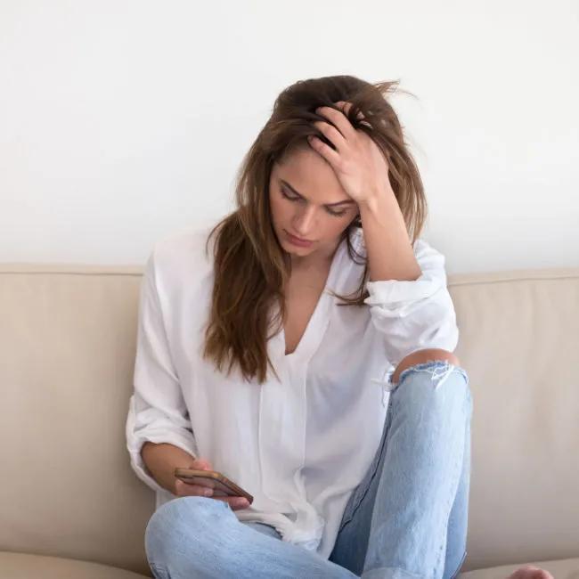 6 Sleep Habits That Secretly Mess With Your Brain