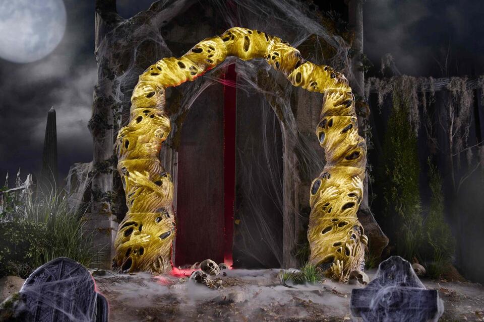 Home Depot’s Halloween Drop Is Wild 🎃