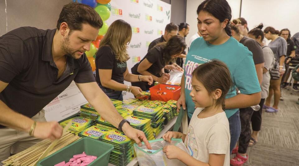 Dallas kids get a boost for back-to-school