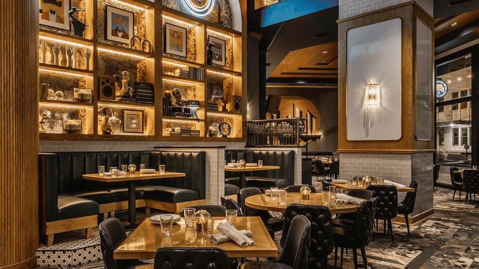 Why The Fountain Room’s happy hour stands out