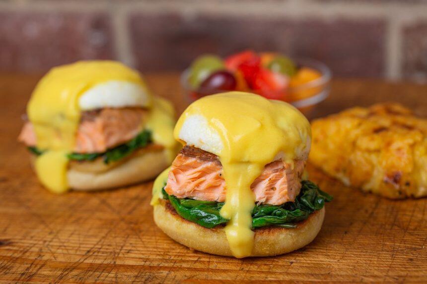 Toasted Yolk brings boozy brunch to Jacksonville