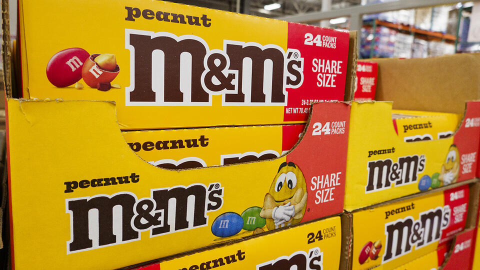 Mars Drops Billions for More US-Made Snacks