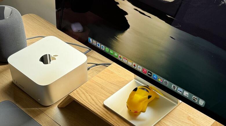 Apple’s AI Moves: Security or Stagnation?