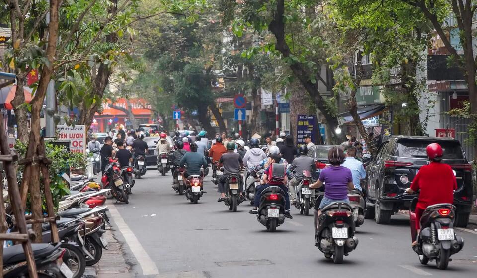 Hanoi’s Big Move: Motorbikes Out, Clean Air In