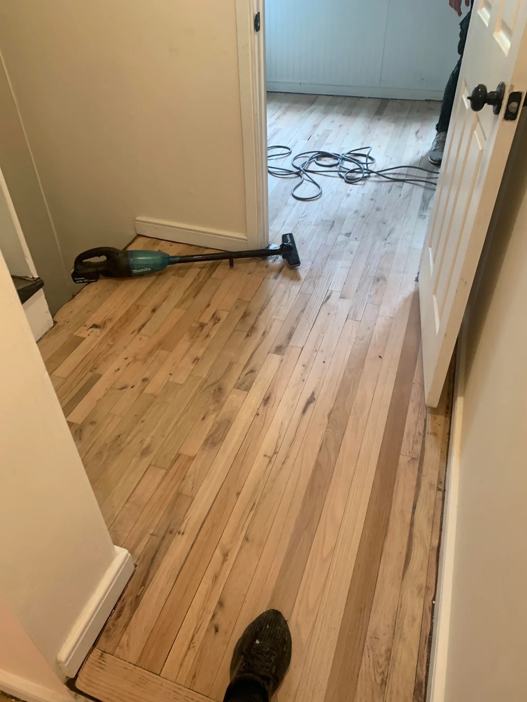 How did we do on these refinished floors? 😏 Pure amateur
