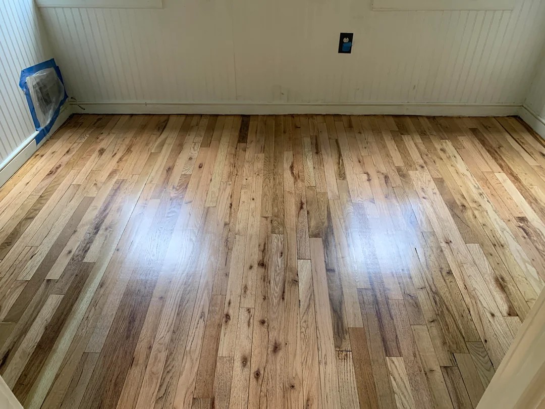 How did we do on these refinished floors? 😏 Pure amateur