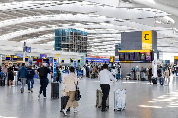 London Flights Grounded: Radar Meltdown!