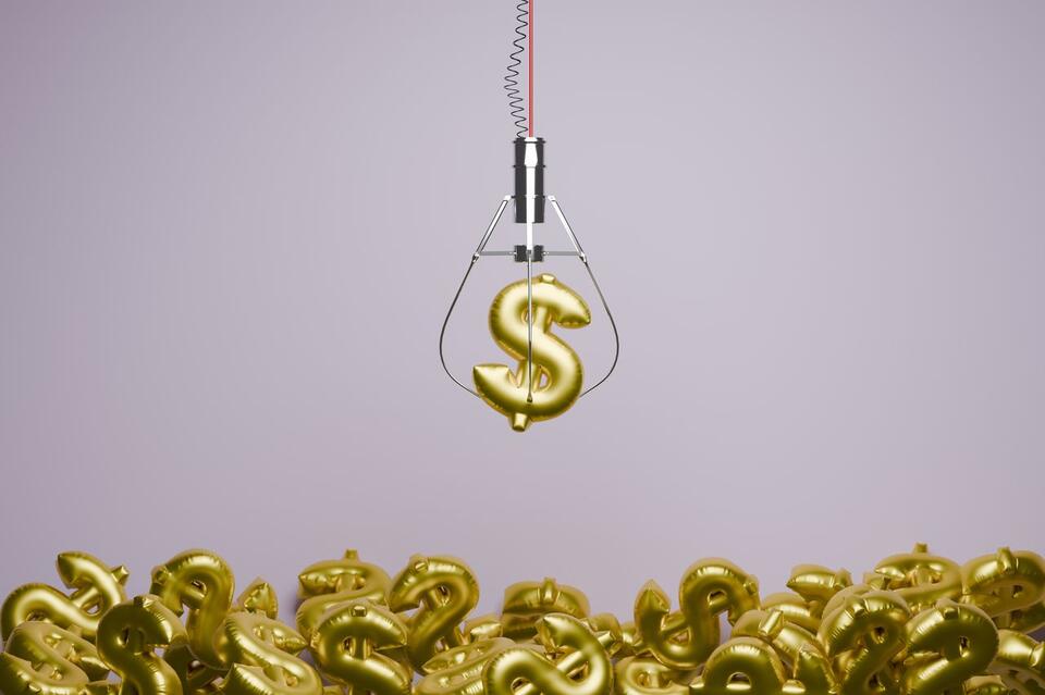 Why Smart Shoppers Love Undervalued Stocks