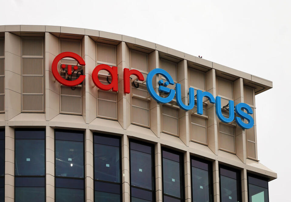 Why Smart Shoppers Love Undervalued Stocks