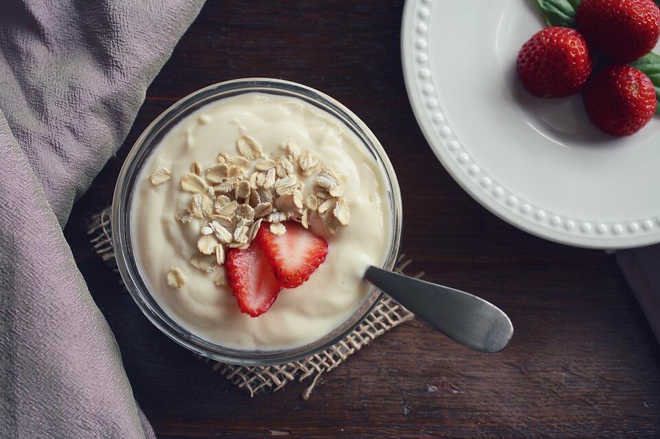 7 Foods That Crush Cravings Fast