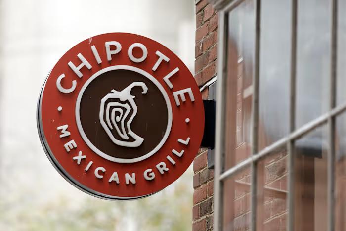 Central Florida restaurants hit with closures