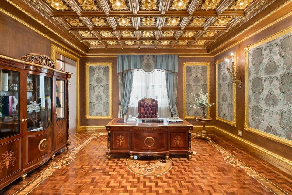 Brooklyn’s $25M palace stuns Bay Ridge