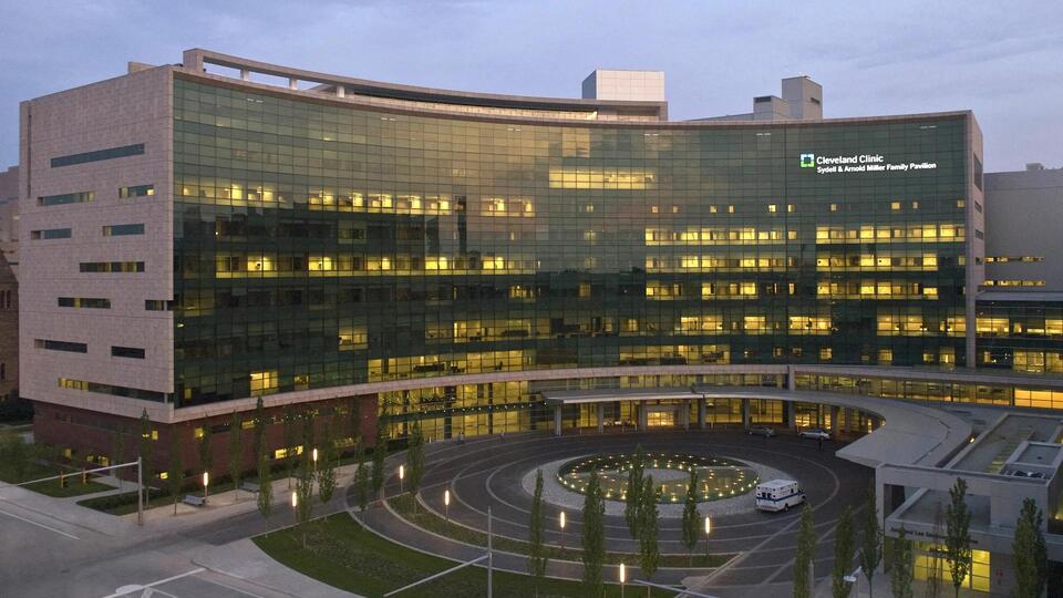 Cleveland Clinic Knocked Off Heart Throne