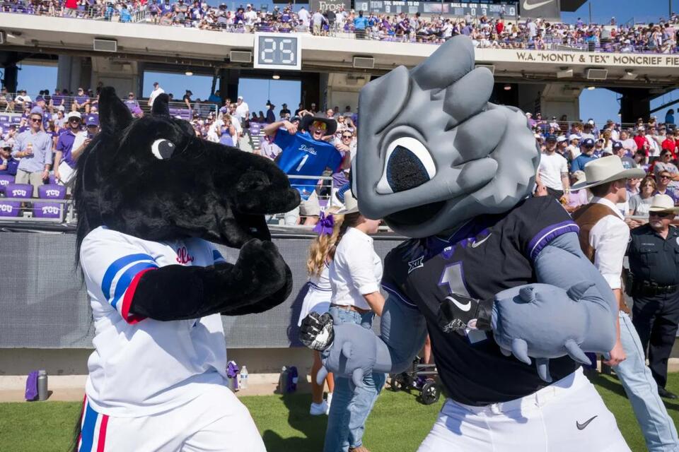 North Texas college sports go corporate