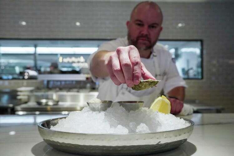 Upper Kirby’s new Greek spot is all about family