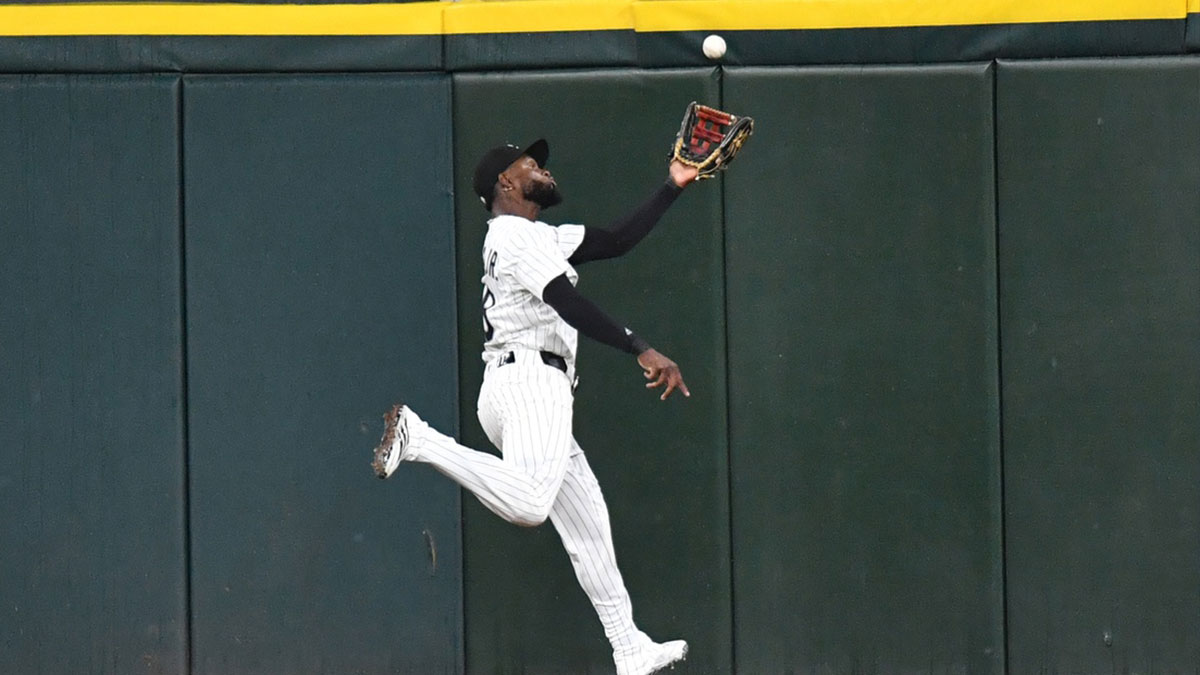 White Sox front office playing with fire