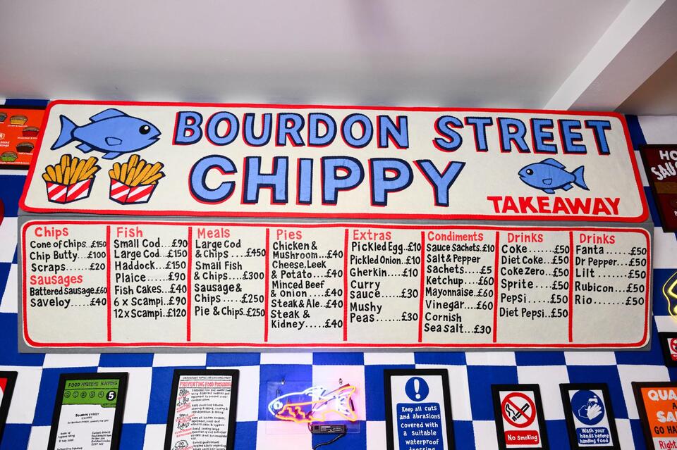 Lucy Sparrow’s Felt Chippy Opens in London 🎨