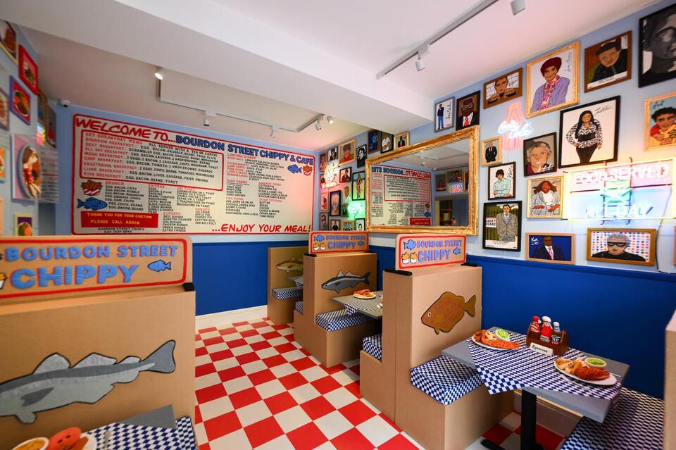 Lucy Sparrow’s Felt Chippy Opens in London 🎨