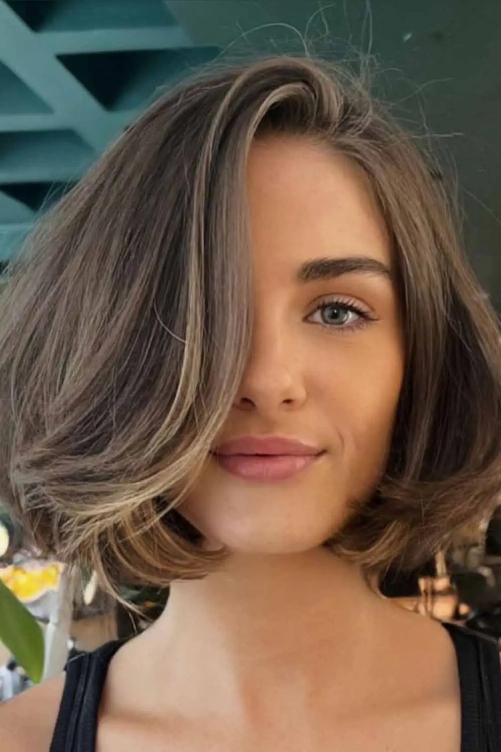 7 Classy 90’s Bob Haircut Ideas That Still Slay Today 👱✨