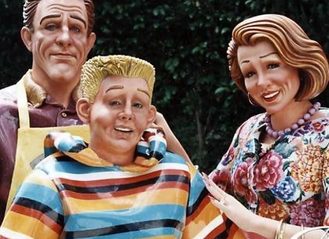 Was There a Name for This Over-the-Top 90s Makeup Style?