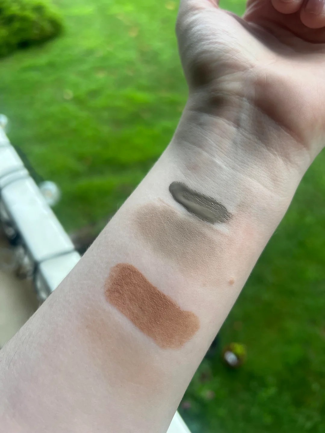 I found THE holy grail contour for cool/olive skin and it’s only $7💵!!!
