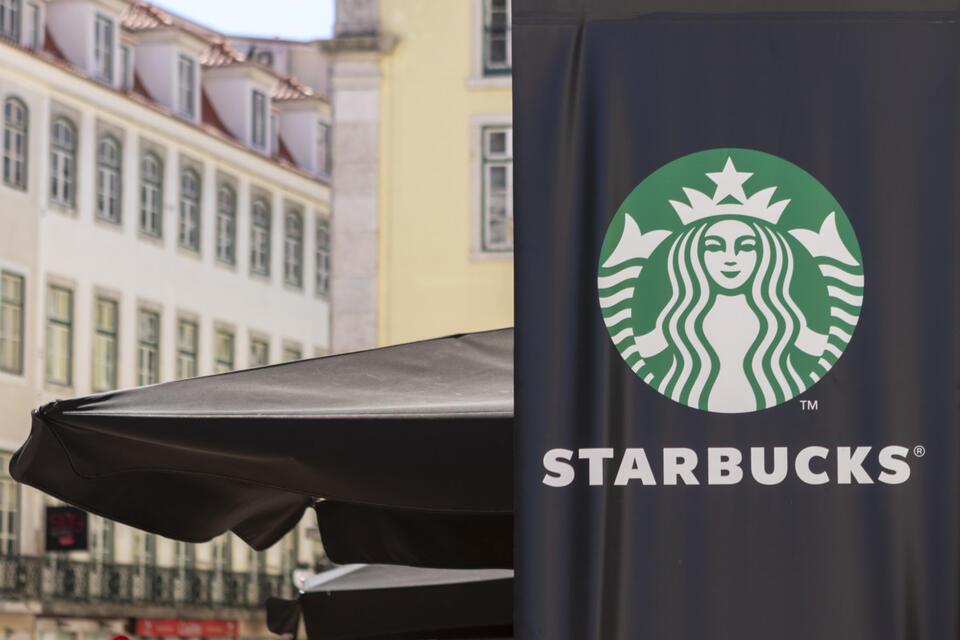 Starbucks Is Bringing Back Cozy Cafes