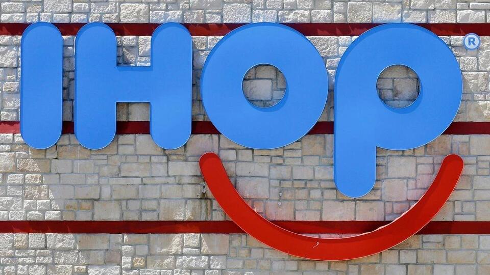 IHOP’s $100 Gold Pancakes?!