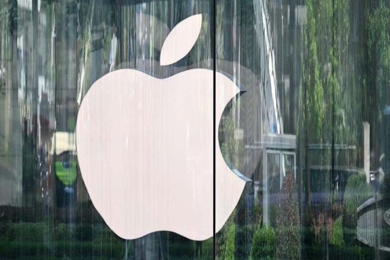 Apple Stock Surges Despite Tariff Headwinds