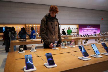 Apple Stock Surges Despite Tariff Headwinds