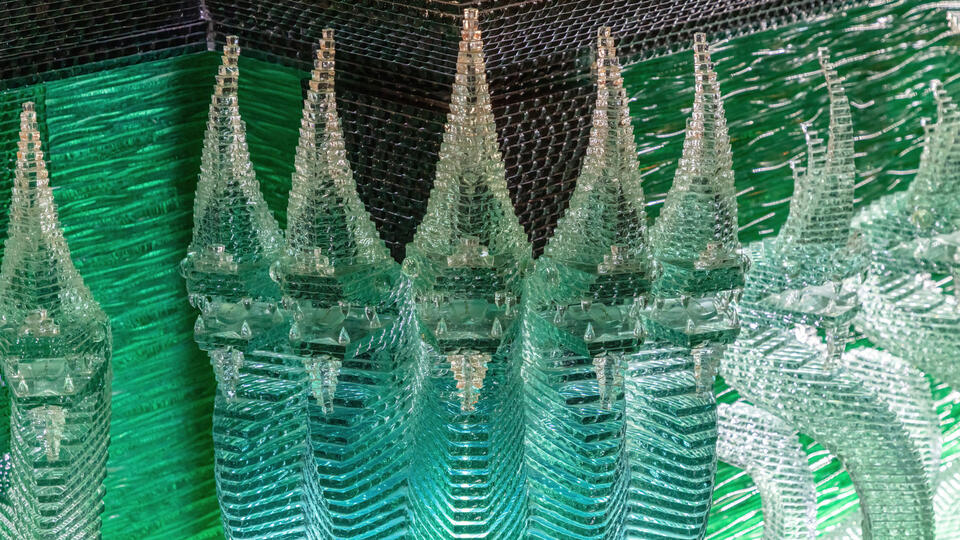Hidden Glass Treasures Worth a Fortune! 💎