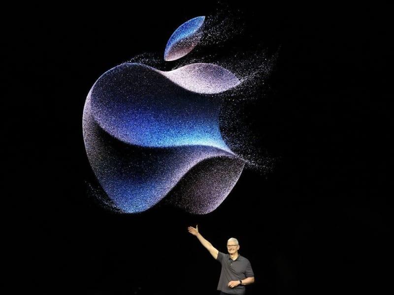 Apple’s AI Power Move: Smart or Risky?