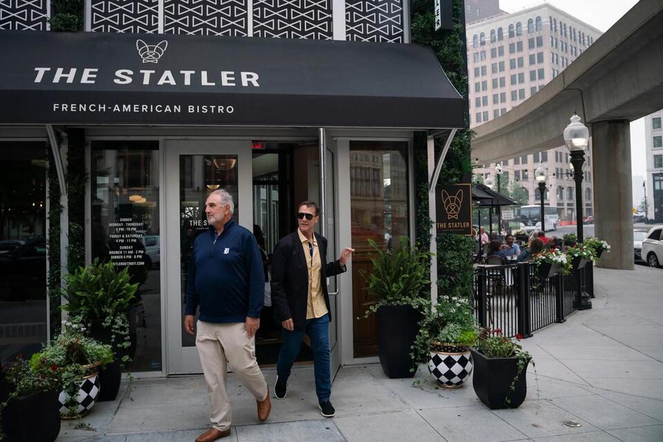 Detroit’s Statler bistro closes for a bold makeover