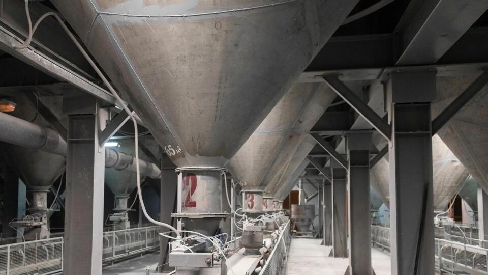 Concrete That Eats Carbon? Yes, Please!