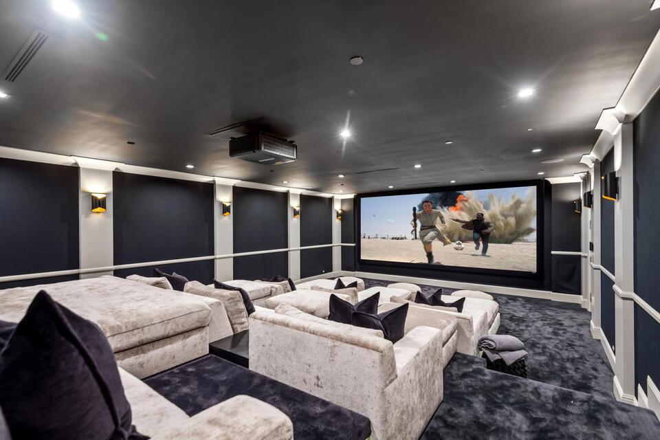 Inside Anthony Davis’ $40M LA mansion sale