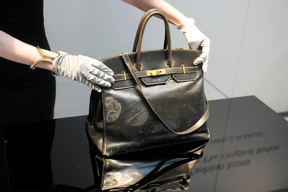 $10M Birkin Bag? This Guy Actually Did It