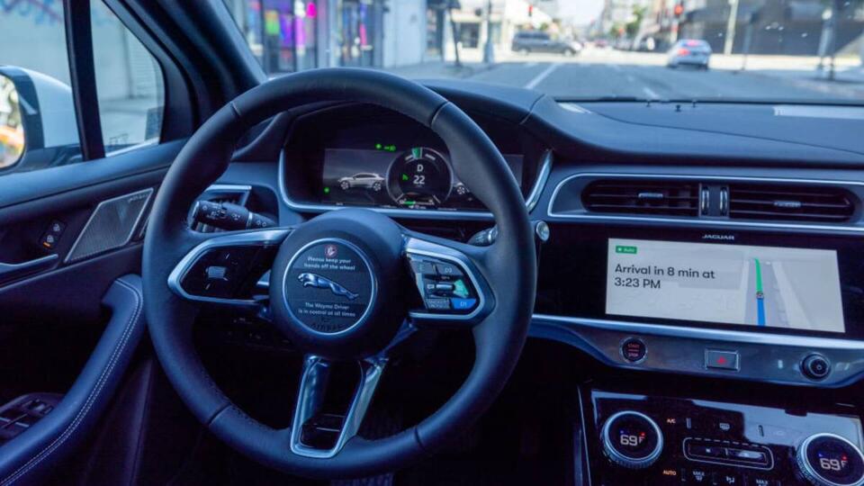 Tesla Robotaxi Just Schooled Waymo in SF