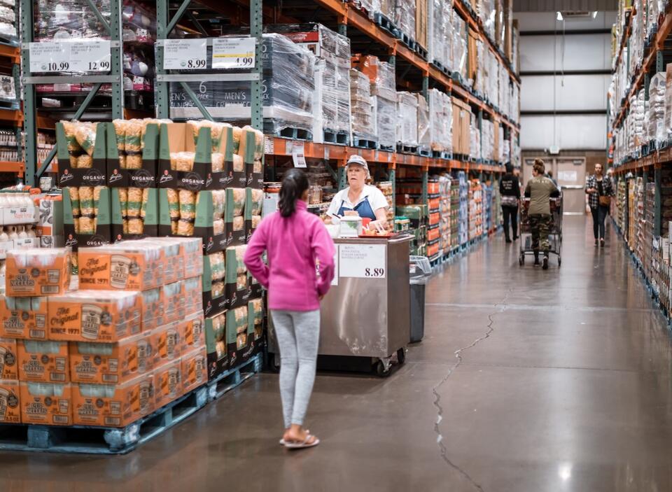 Costco Cart Chaos: Why Aisle Etiquette Matters