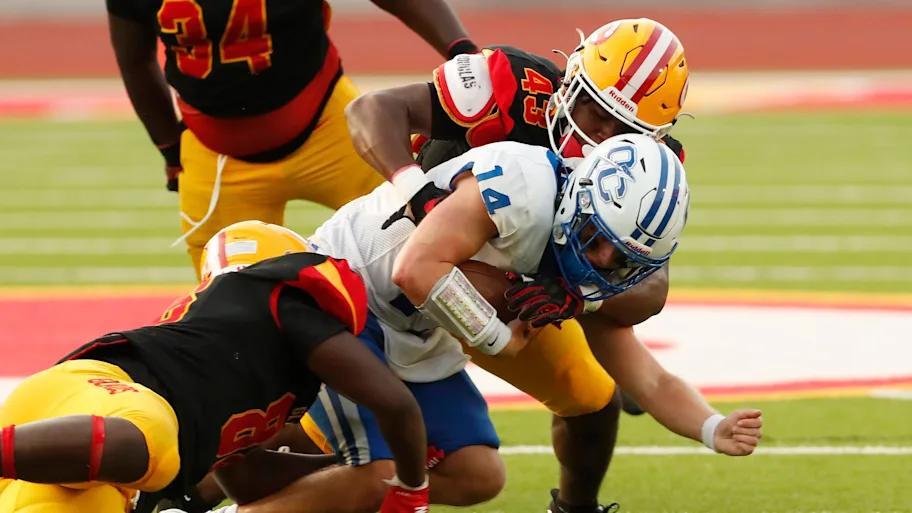Georgia’s top lineman makes his big choice