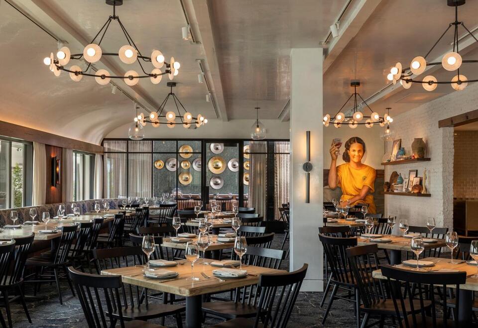 Houston’s Greek favorite is back—now with a twist