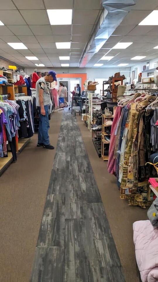 Kansas City’s thrift store treasure hunt