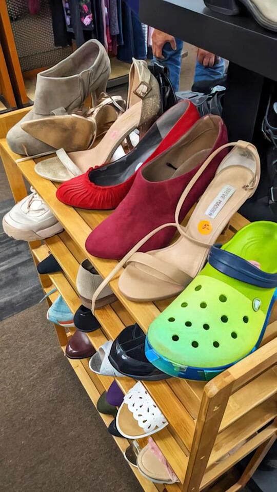 Kansas City’s thrift store treasure hunt
