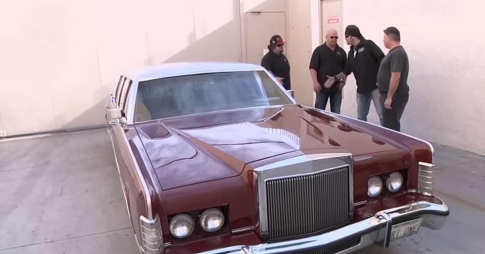 Pawn Stars limo drama: Expert shuts it down 🚗
