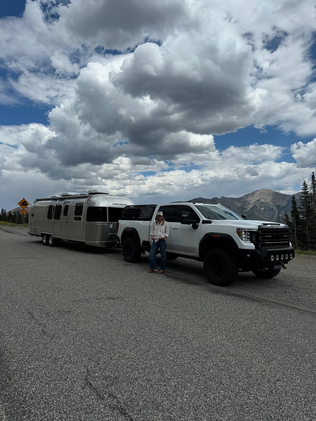 Country Star Tyler Hubbard’s Airstream Getaway