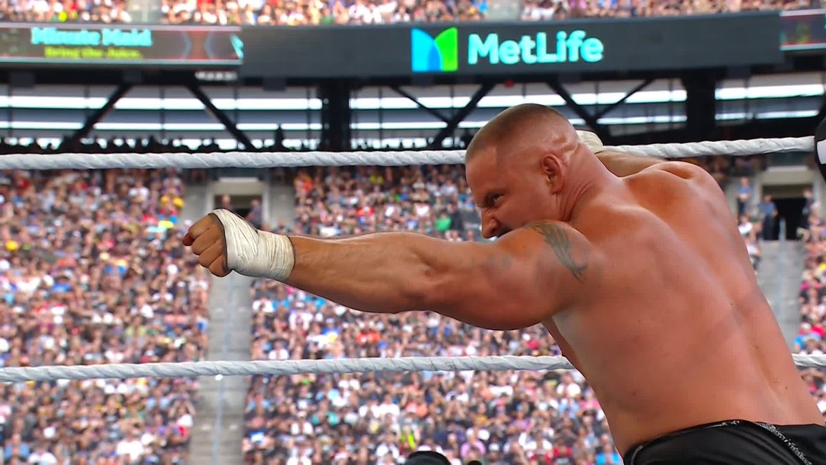Rollins Shocks SummerSlam 2025 Crowd!