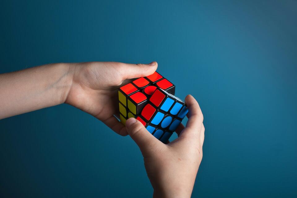 Why Smart People Get Annoyed So Easily