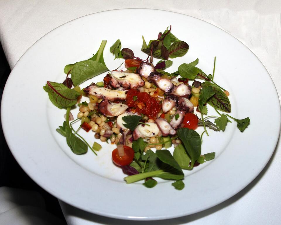 Restaurant Chains Everyone’s Obsessed With (and the Ones We’re Ditching)