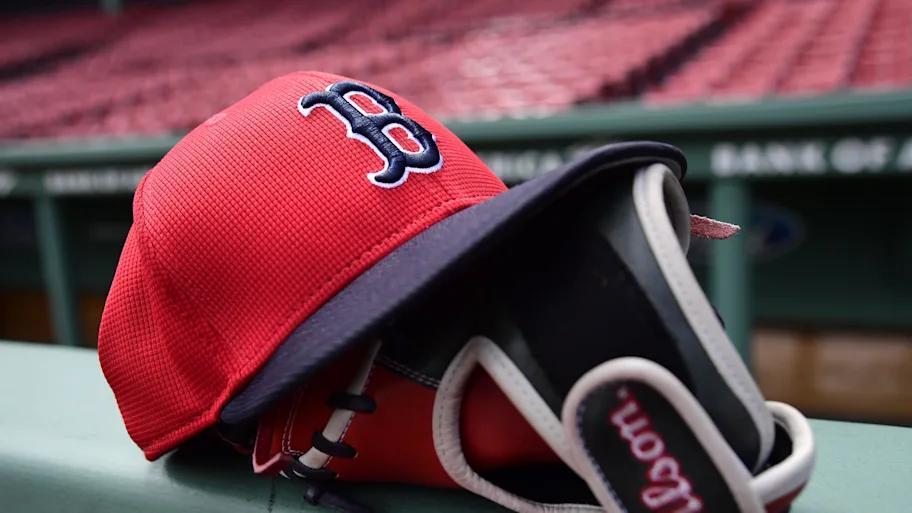 Red Sox legend Varitek eyed for Cardinals job