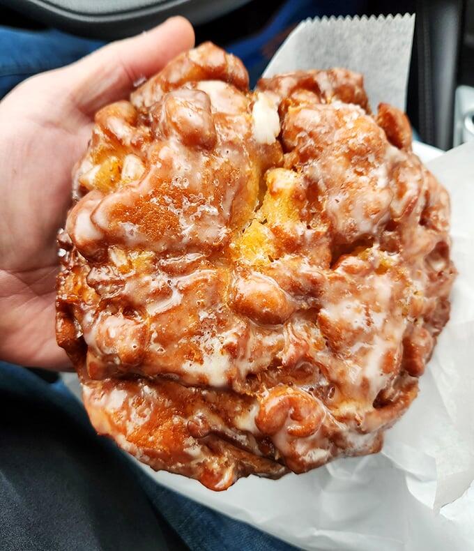 Chicago’s donut legend: Roseland’s best-kept secret