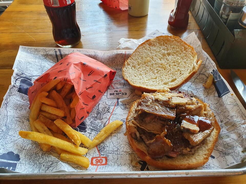 Fast Food Myths You’ve Probably Fallen For