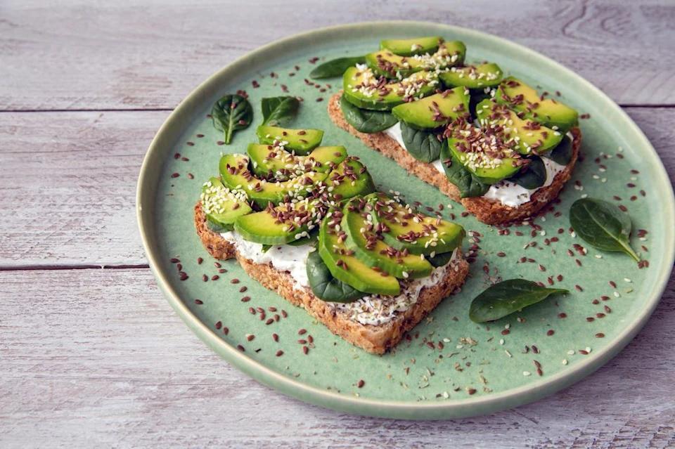 5 Surprising Habits That Stall Weight Loss After 50